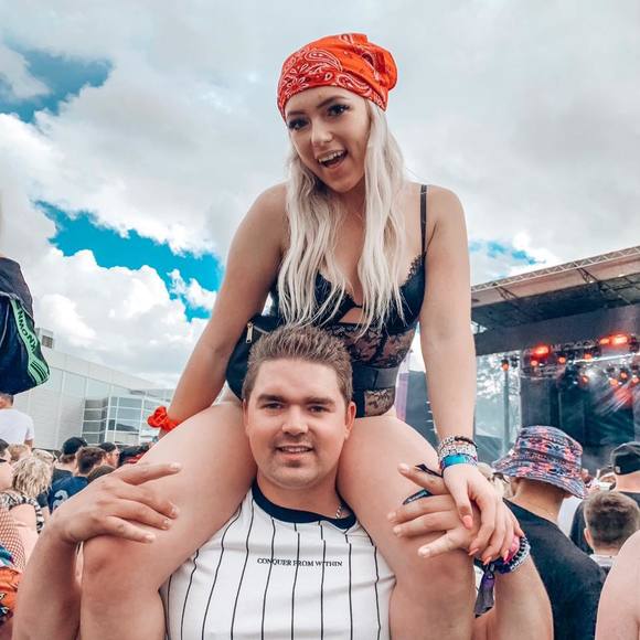 Meet your Posher, Gabbie - Picture 1 of 1